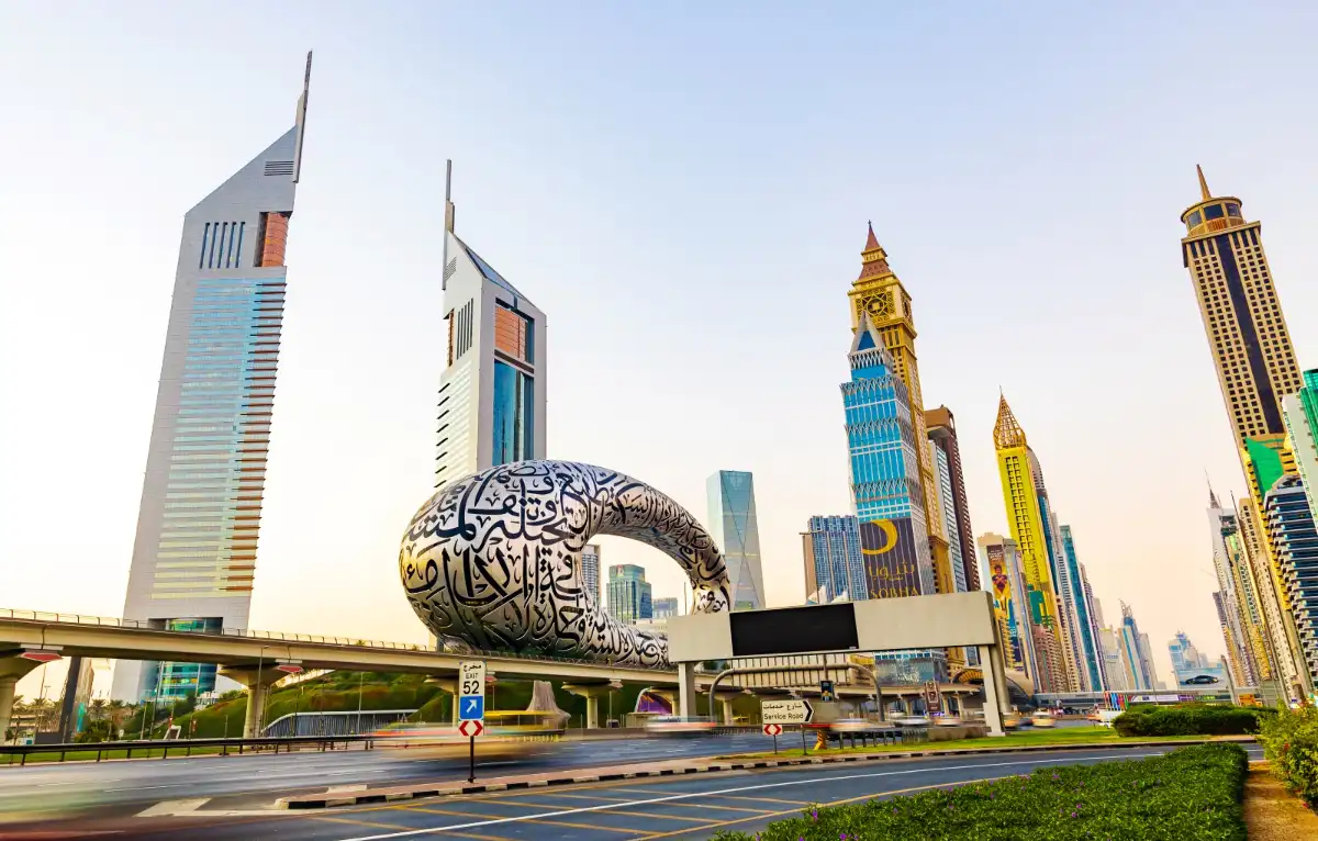 مركز التجارة العالمي في دبي: دليل شامل للمستثمرين والشركات