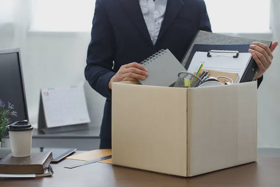 Fired without valid reason in the UAE? How to file a complaint and claim compensation